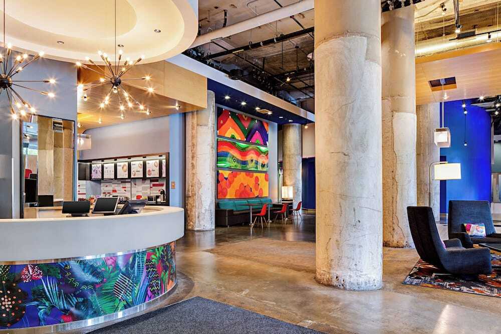 Aloft Hotel Downtown Dallas